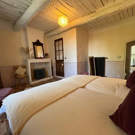 Elegant 18th-century Bastide In Provence With Panoramic Views And Private Pool Farm stay